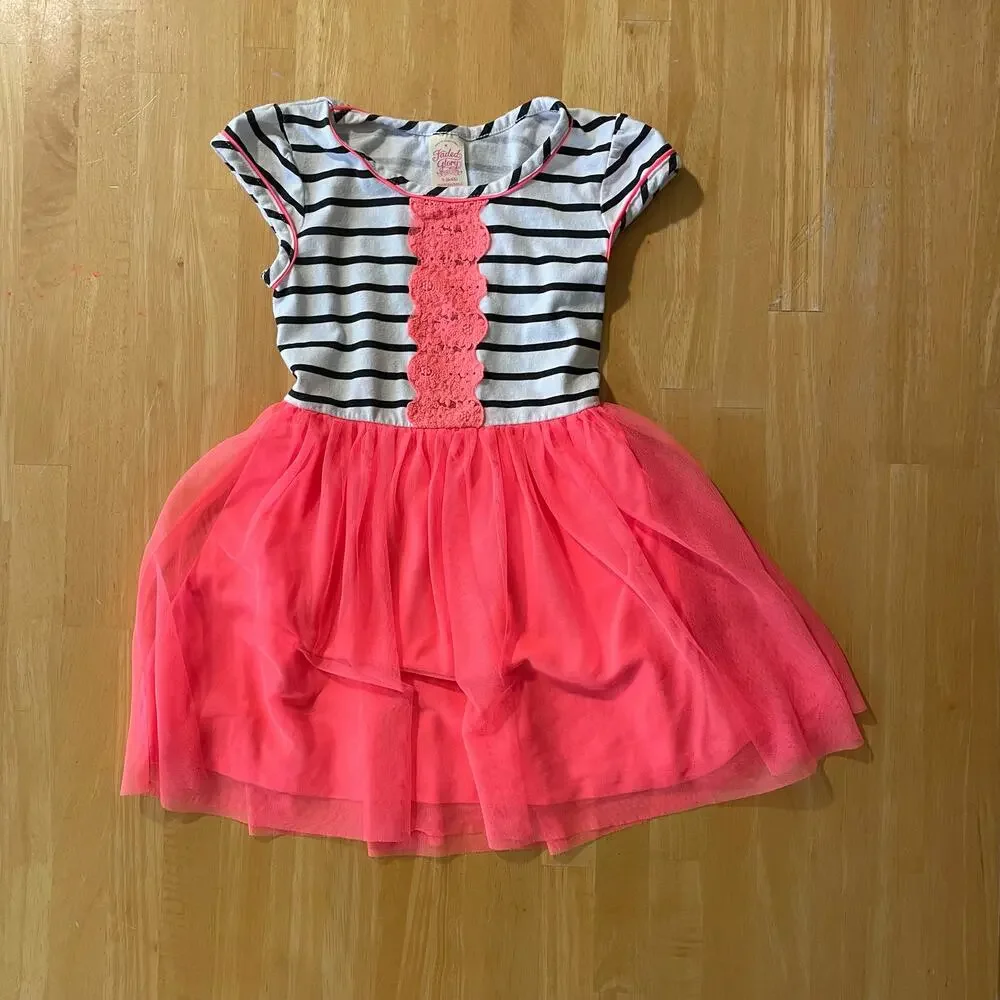 Girls Dresses Bundle of 4 Old Navy Faded Glory Size Small 6/6X GUC - Picture 11 of 13
